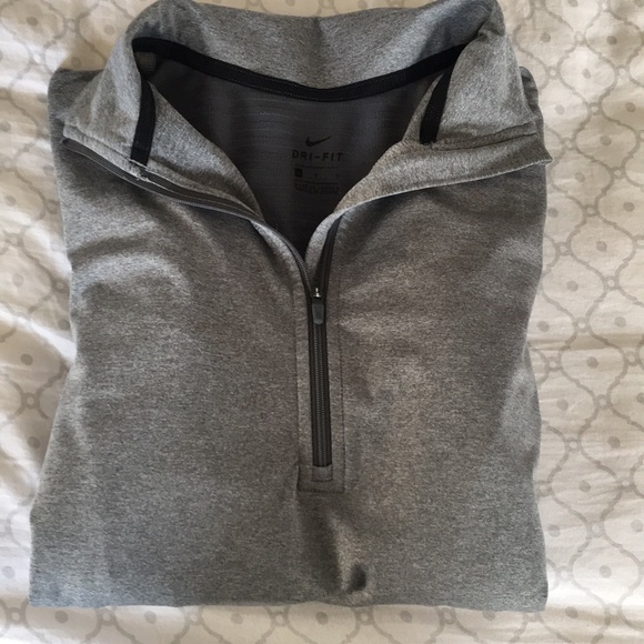 Gray Nike Half Zip - Picture 4 of 4